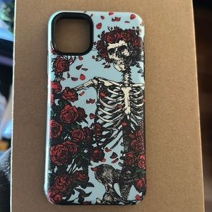 Casely IPhone 11 Pro Max Grateful Dead phone case